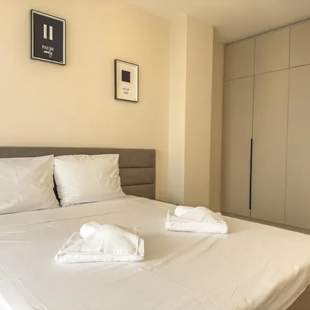2br Business With Free Gym, By Holiwork Διαμέρισμα Φιλιππούπολη