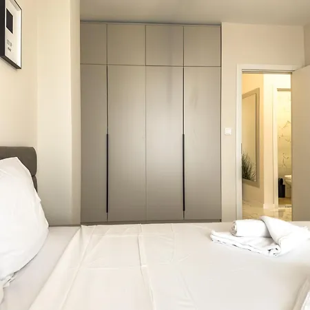 2br Business With Free Gym, By Holiwork