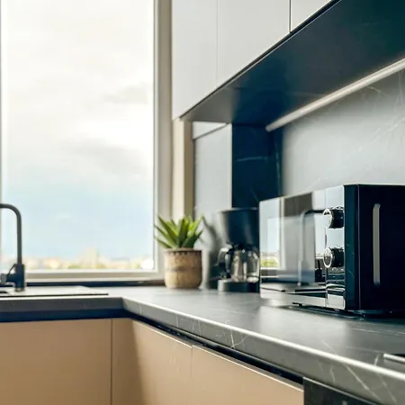 2br Business With Free Gym, By Holiwork Apartmán