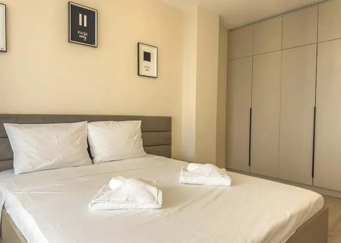 2br Business With Free Gym, By Holiwork شقة بلوفديف