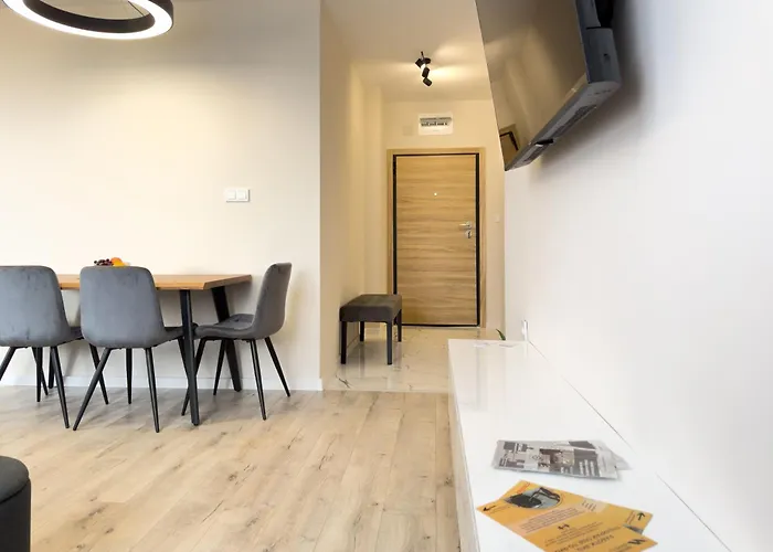 2br Business With Free Gym, By Holiwork بلوفديف