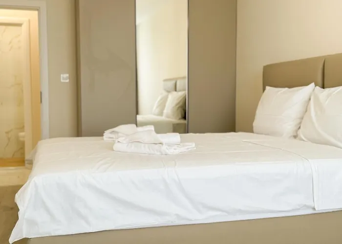 شقة 2br Business With Free Gym, By Holiwork *